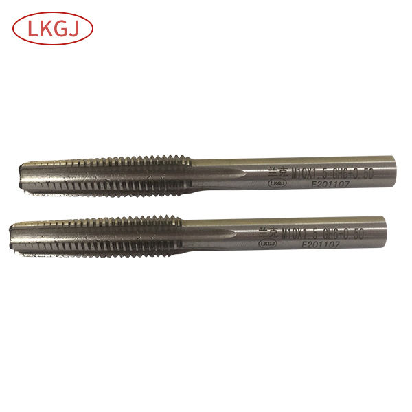 Round handle nut tap